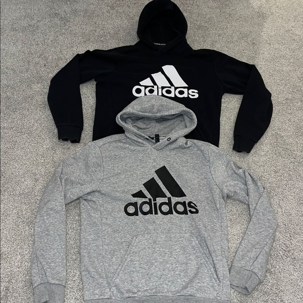 Two (2) adidas Gray & Black Hooded Hoodie Sweatshirt M men’s Kangaroo Pockets